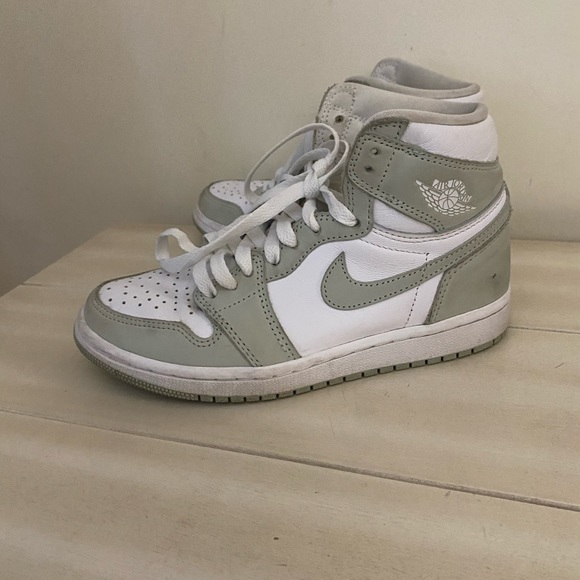 jordan 1s- seafoam - Picture 2 of 4